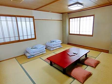 Iwakiyumoto Onsen Saikiku