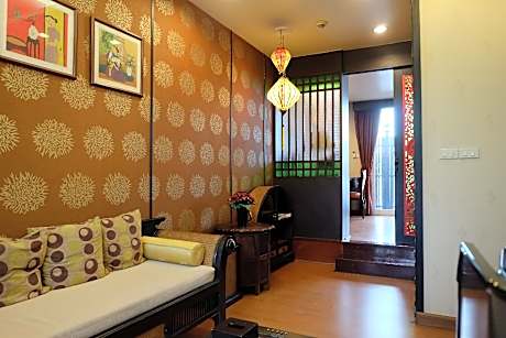 Oriental Floor Cityside King Room