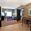 Home2 Suites by Hilton Beloit, WI