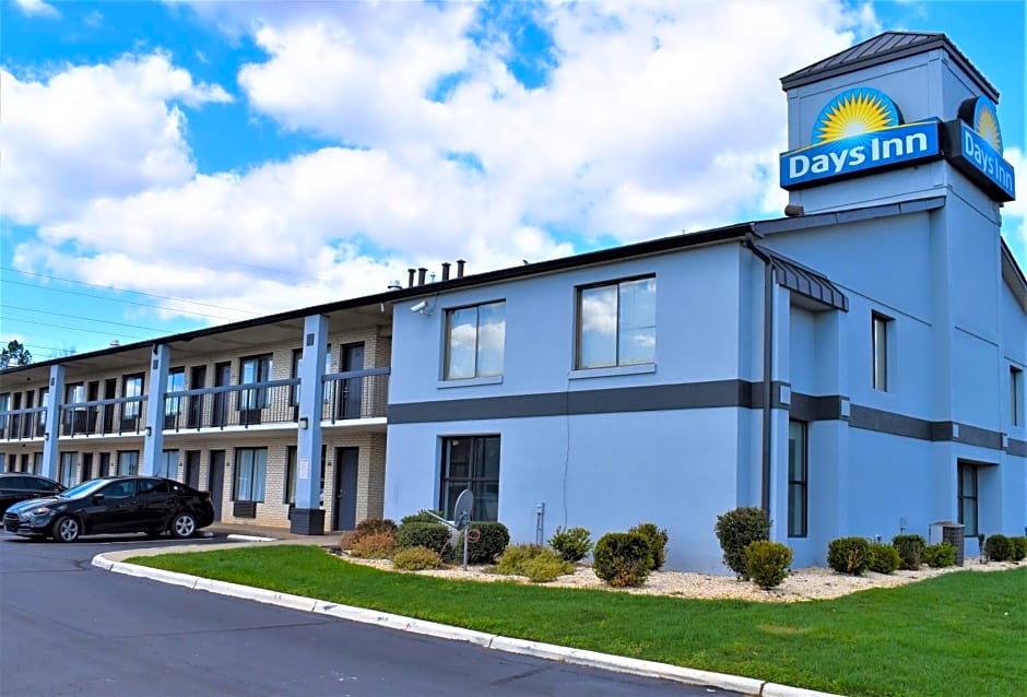 Days Inn by Wyndham Rock Hill