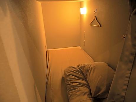 Bunk Bed in Mixed Dormitory Room