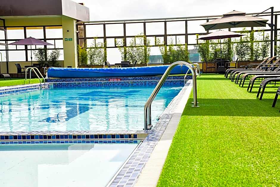 Verona Hotel and Conference Center