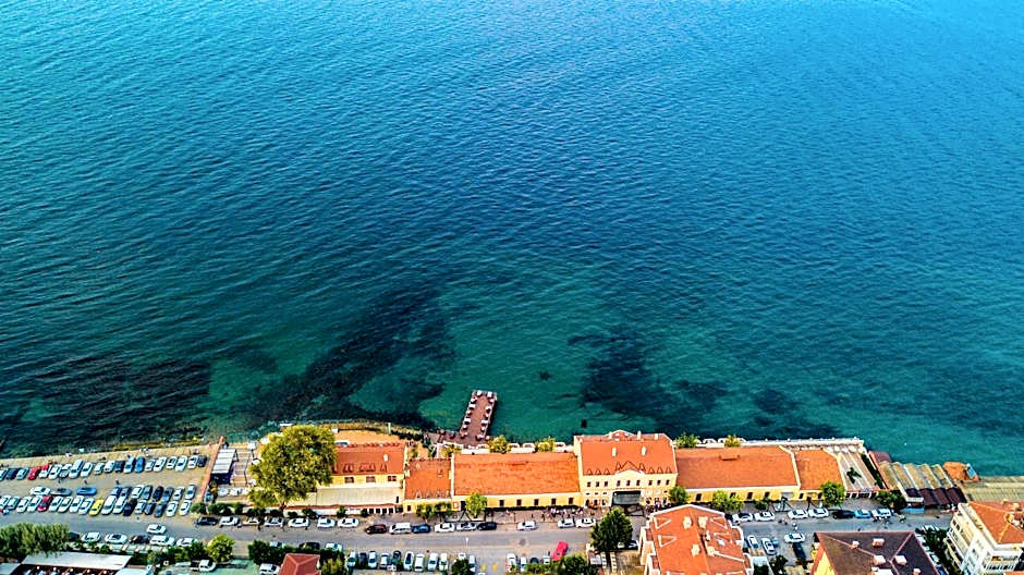 Montania Special Class Hotel