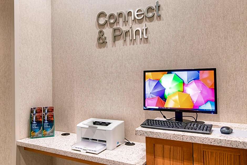 Fairfield Inn & Suites by Marriott Ottawa Airport