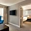 Hilton Chicago/Magnificent Mile Suites