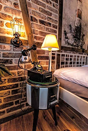 Studio with Garden View