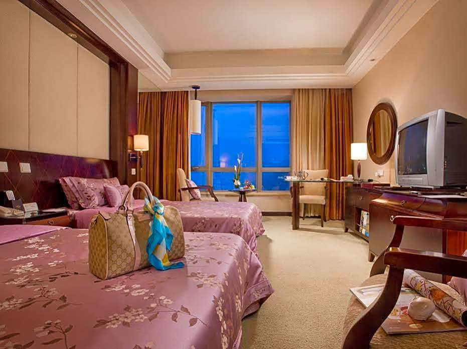 Xiangshan Harbour International Hotel