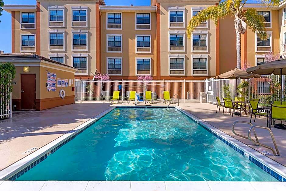 Extended Stay America Premier Suites - Union City - Dyer St.