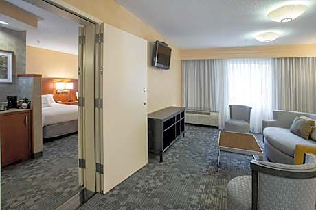Larger One-Bedroom Queen Suite with Two Queen Beds and Sofa Bed