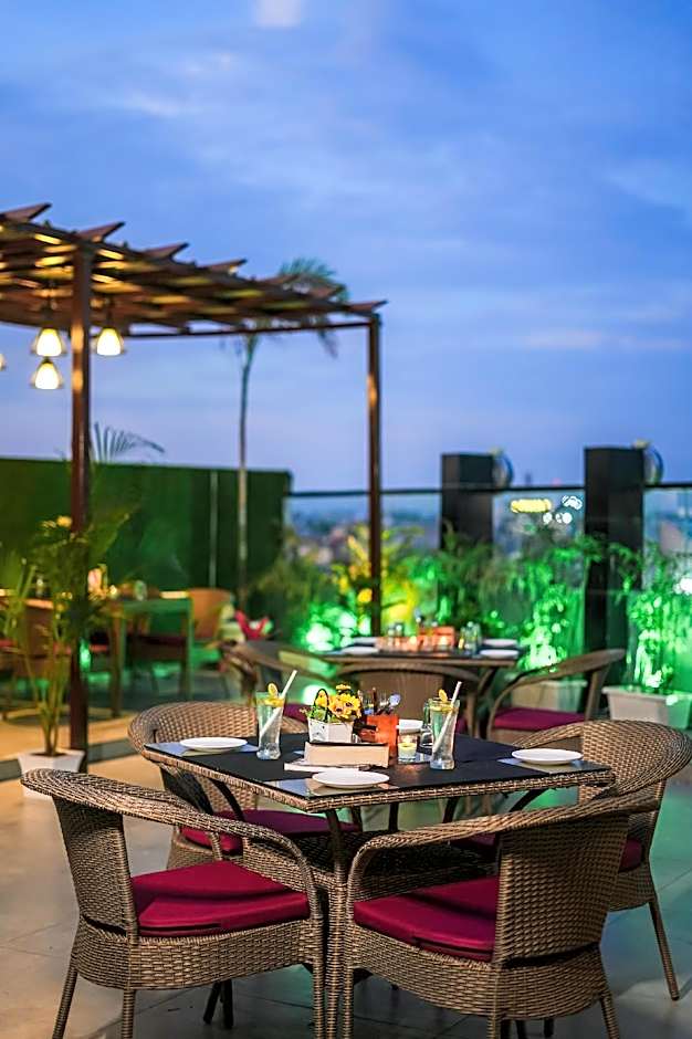 HOTEL SKY VIEW - Zirakpur, Chandigarh