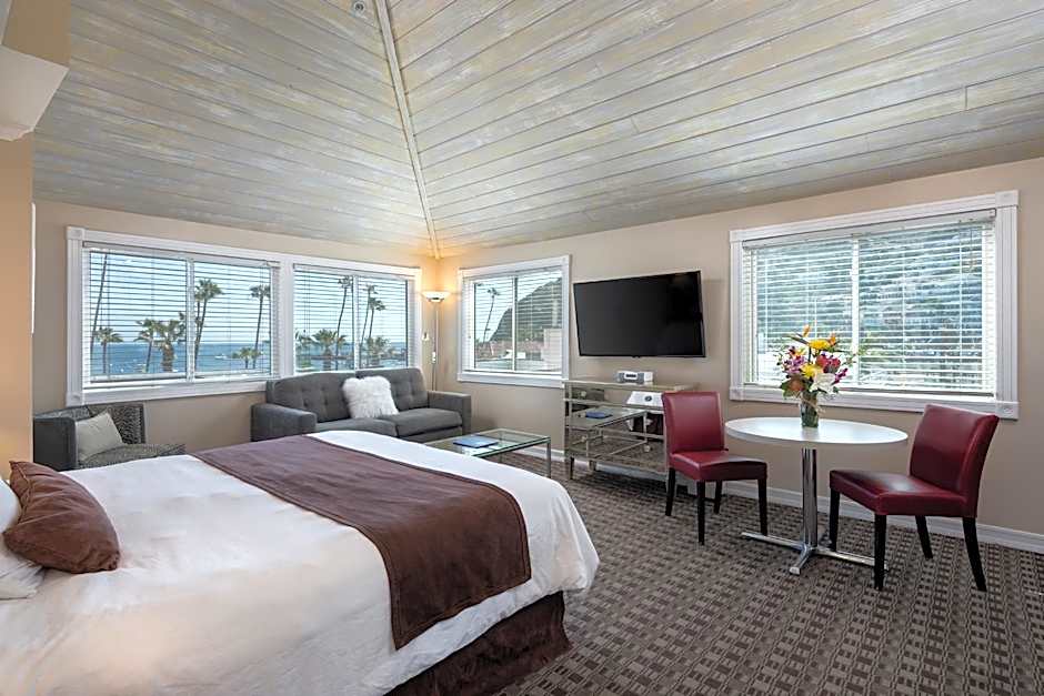 Glenmore Plaza Hotel