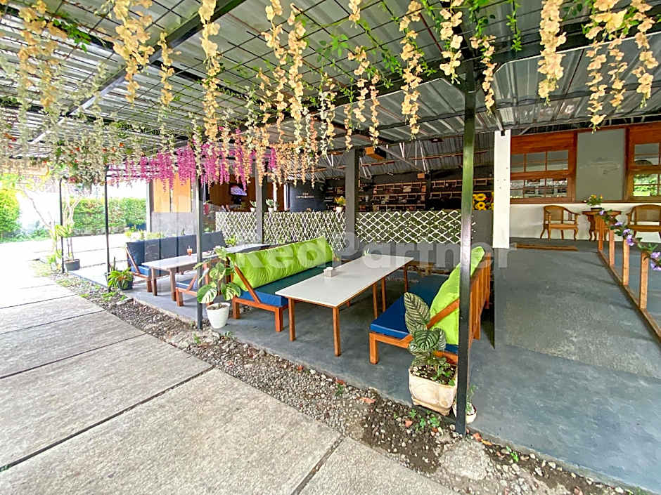 CBG INN near Stasiun Solo Balapan