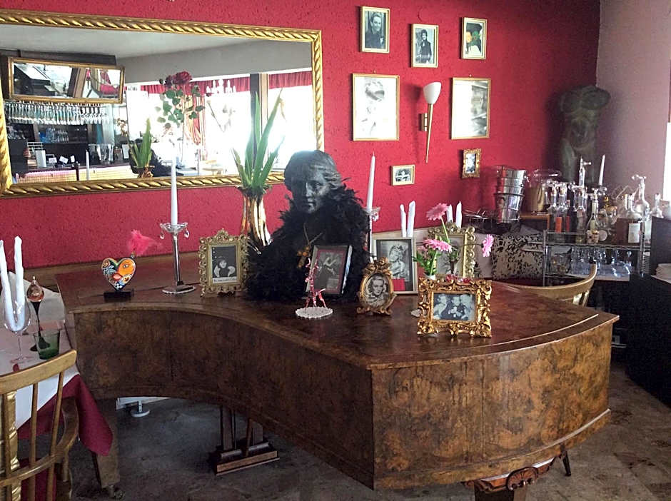 Villa Desiree - Hotel Garni - Adults Only