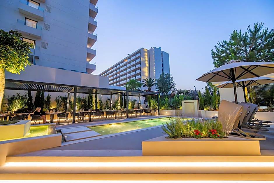 Divani Apollon Suites