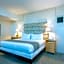 The Breakwater Inn & Spa