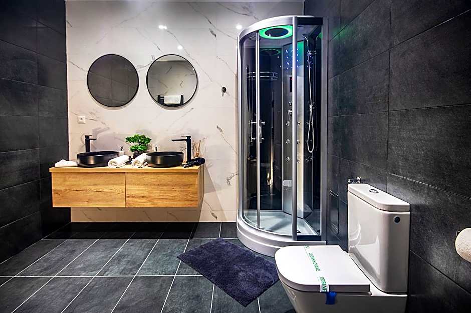 ELVIRA SELECTION by Lotus