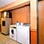 Quality Inn & Suites Grinnell near University