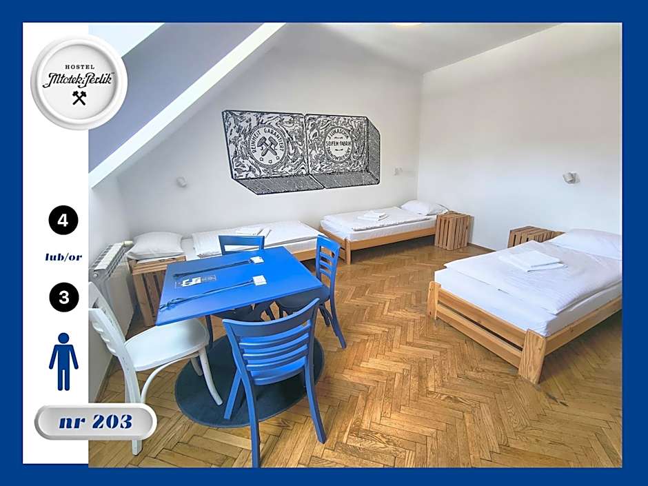 Hostel Młotek i Perlik