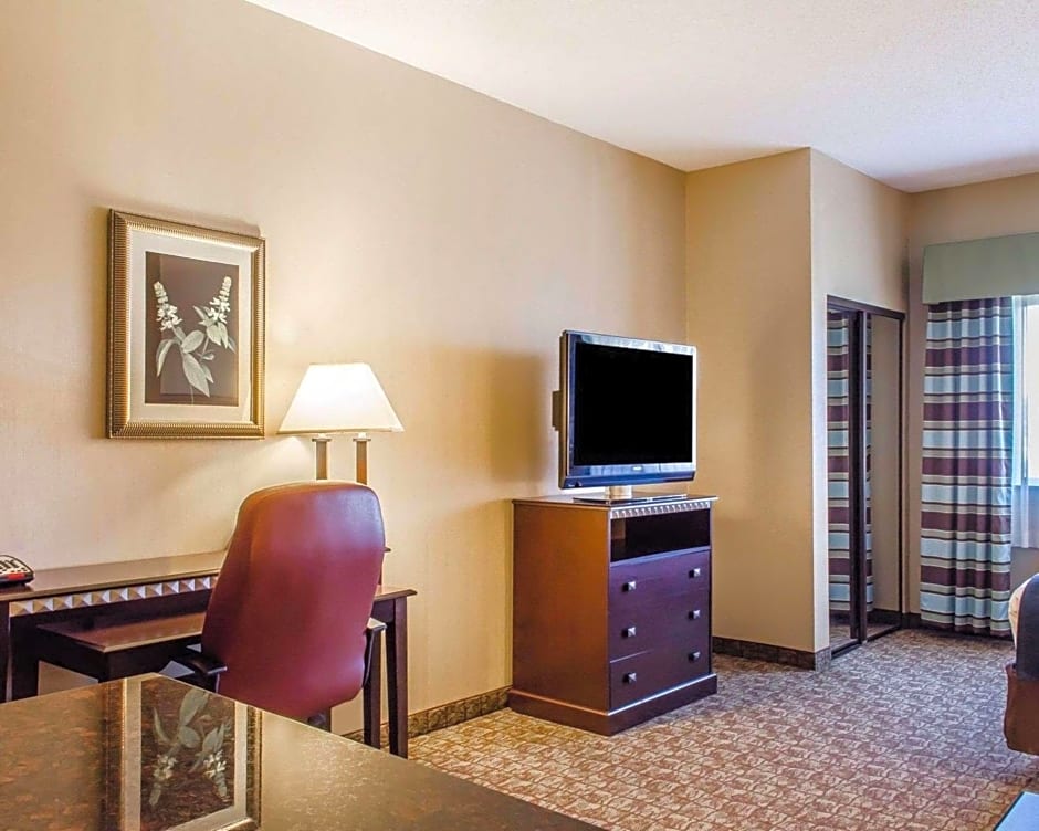 Comfort Suites Bloomsburg