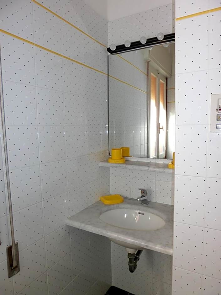 Nice two-bedroom apartment 150m from the beach
