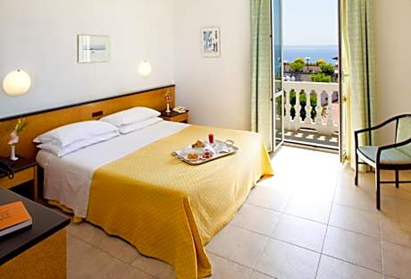 Double Room with Sea View