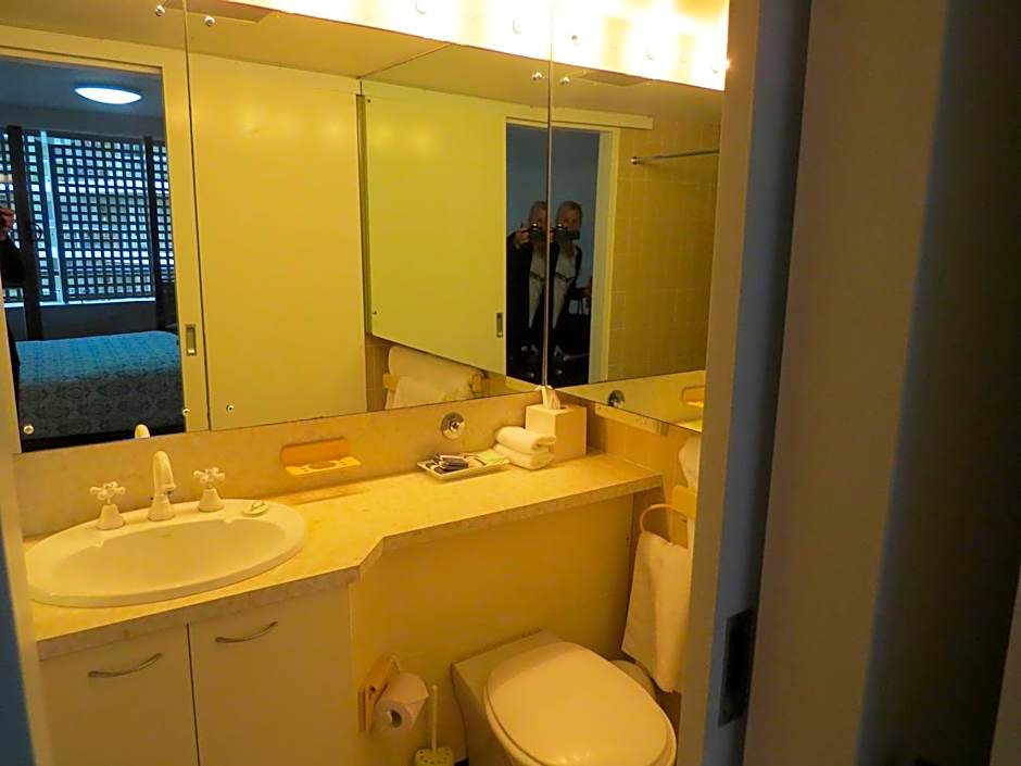 Manly Paradise Motel and Apartments