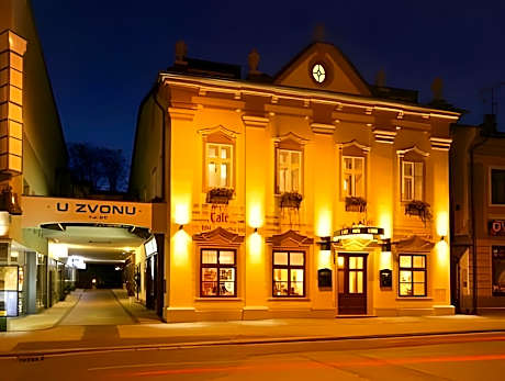 Hygge Hotel U Zvonu