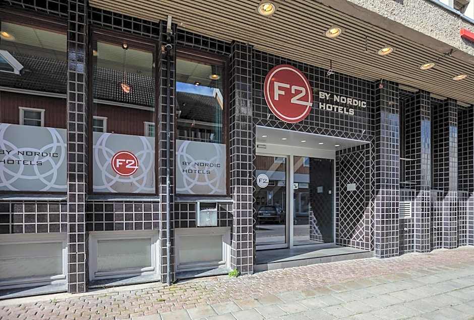 F2 Hotel