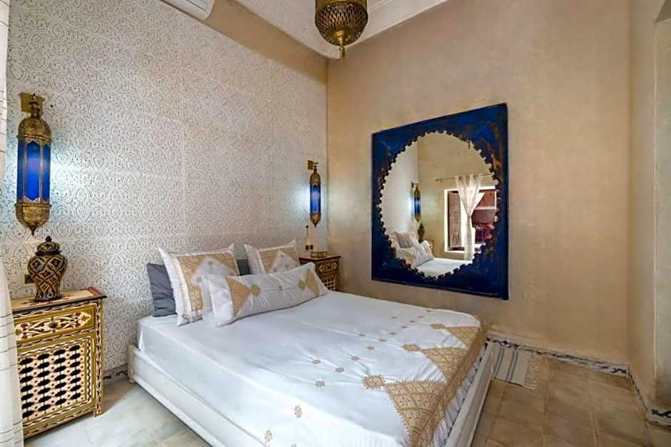 Riad 7 chambres - Petit dejeuner gratuit