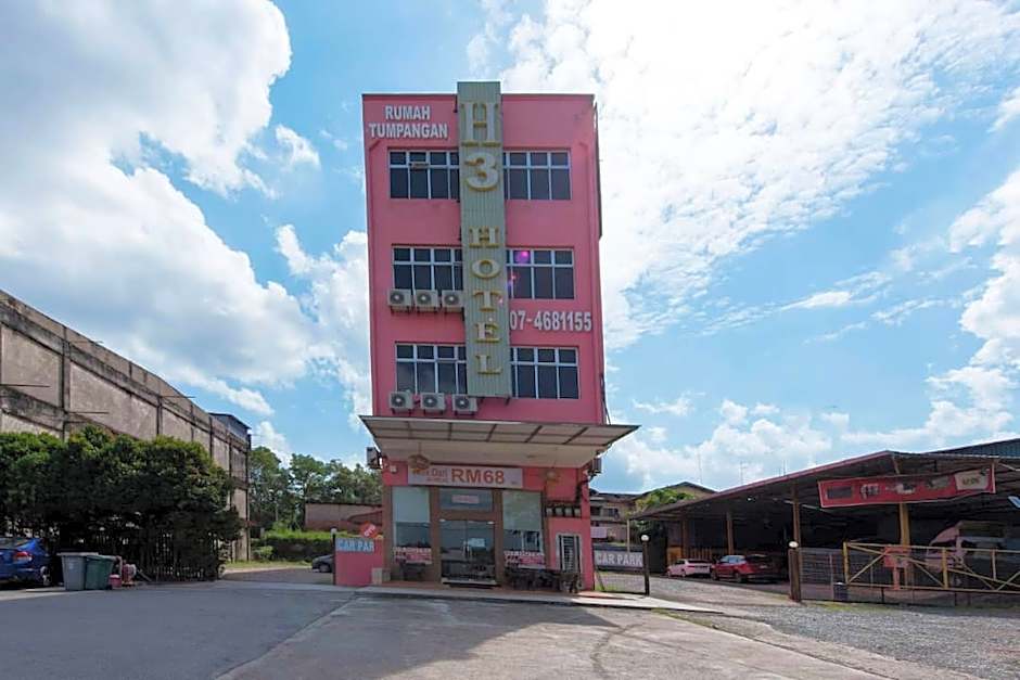 Collection O Yong Peng Near Dataran Gemilang Formerly H3 Hotel.