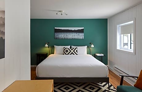 Superior King Room