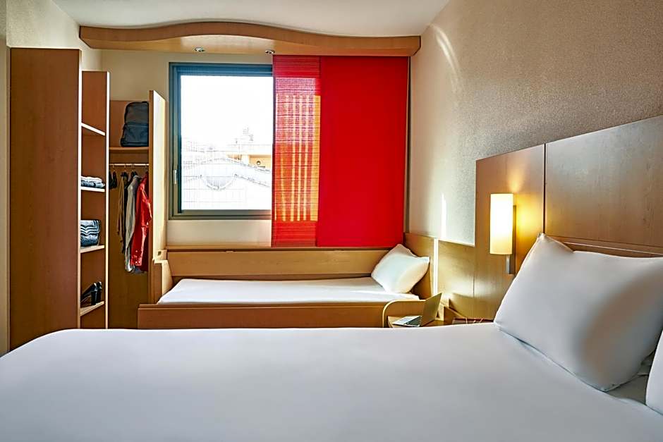 Ibis Barcelona Centro (Sagrada Familia)