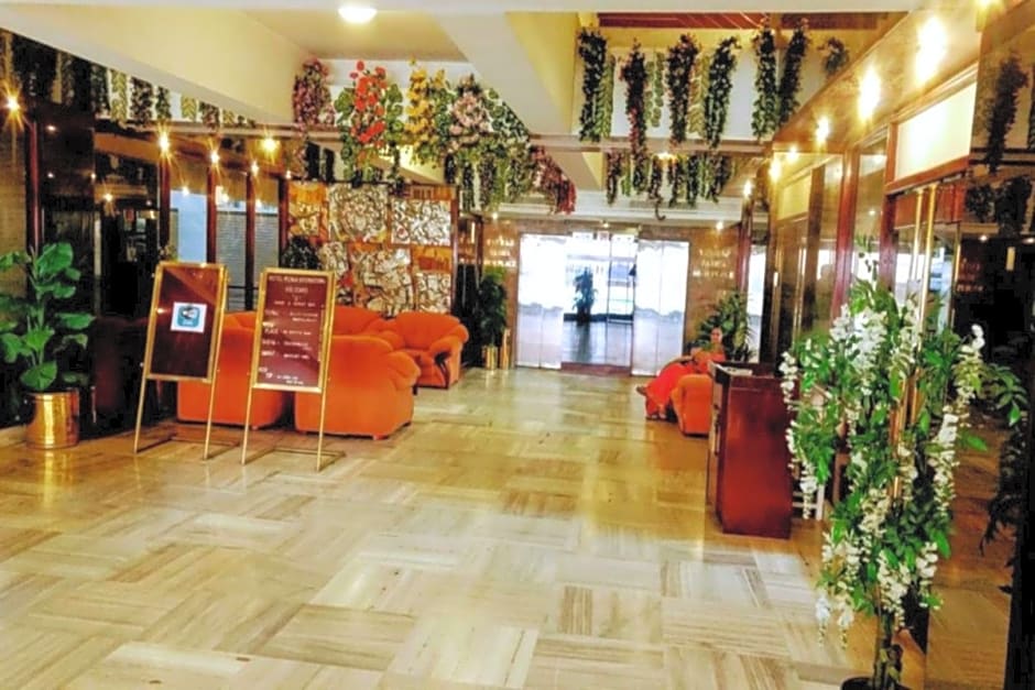 Hotel Poonja International