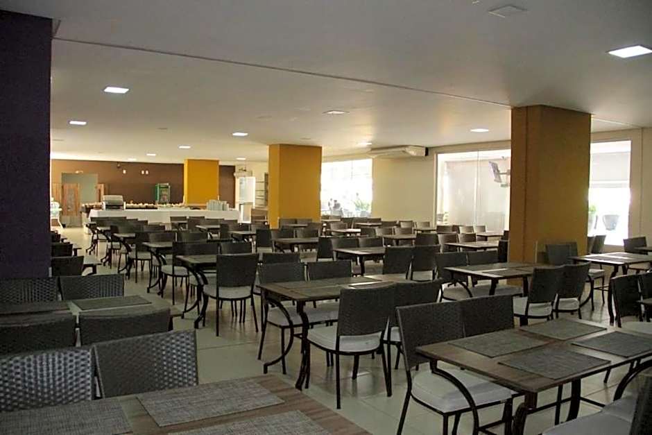 Apto com 3 Suítes, linda vista e ótima área de lazer - até 10 pessoas