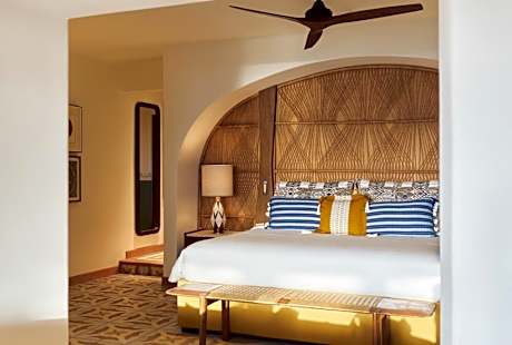 Oceanfront One Bedroom Suite