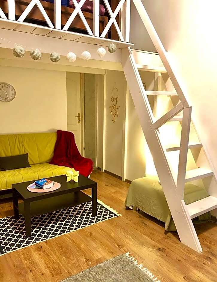 Zen Hostel by Central Market