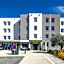 B&B HOTEL Lyon Aéroport Saint-Quentin-Fallavier