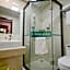 GreenTree Inn Dalian Dalian North Railway Station Express Hotel