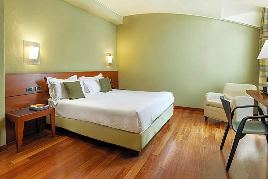 B&B HOTEL Imperia Rossini al Teatro