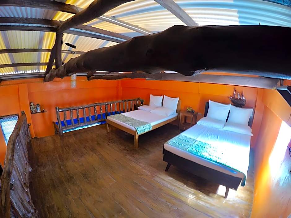 Kandugyap House by the Sea