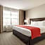 Country Inn & Suites by Radisson, Kansas City at Village West, KS