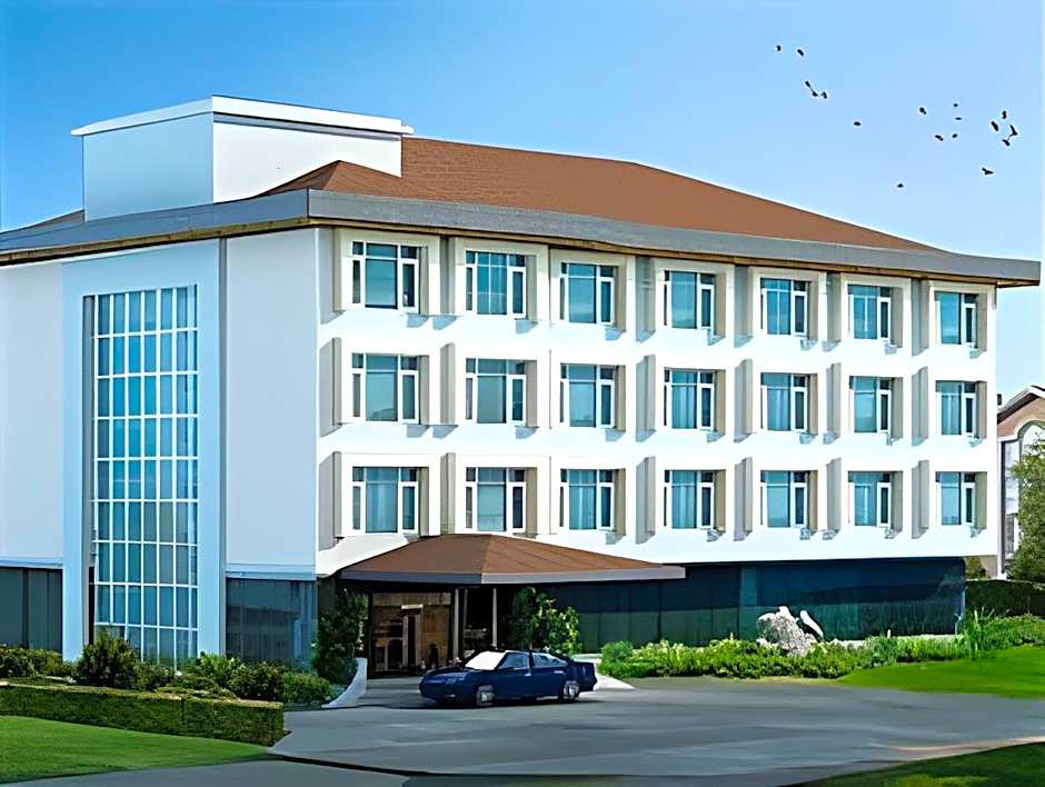 The Grand Plaza – Srinagar, PA