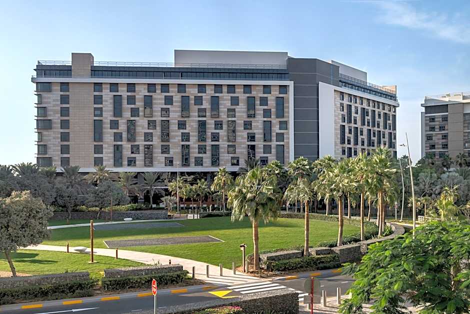 YAS PLAZA MANGROVES by IHG