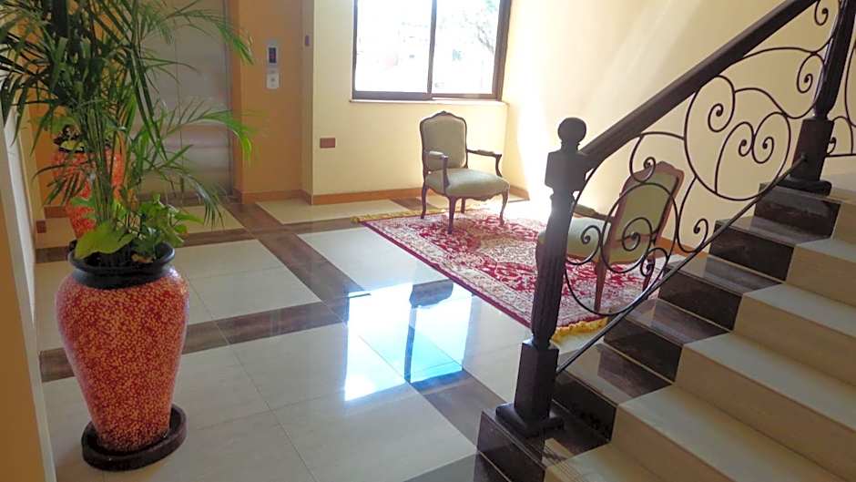 Eagle Palace Hotel