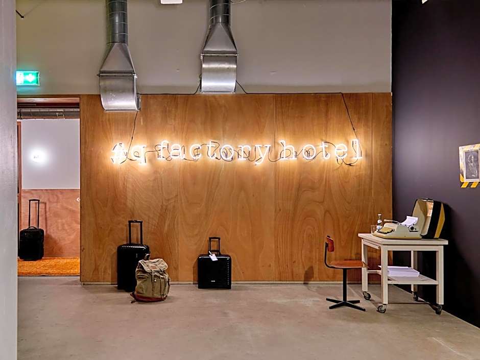 Q-Factory Hotel