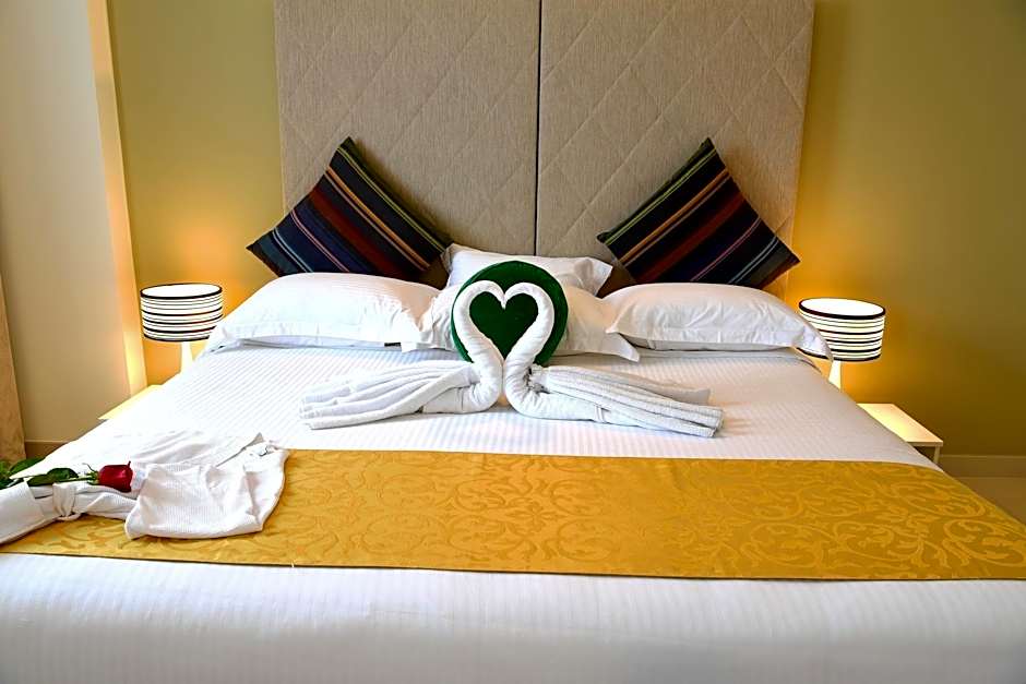 Gulf Suites Hotel Amwaj