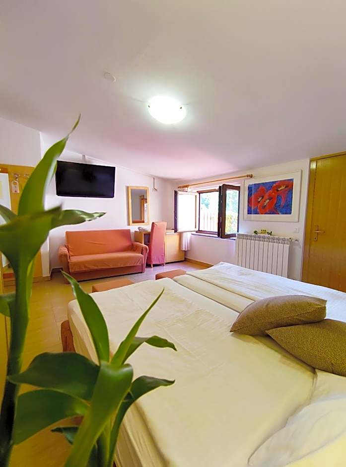 Pansion Comfort Santa Marija