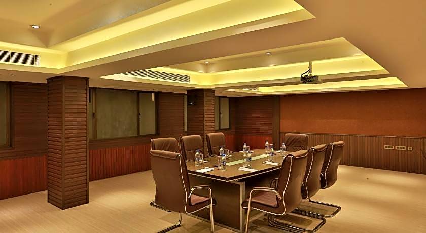 Hotel Luminara A Unit of Elite Tourist Home