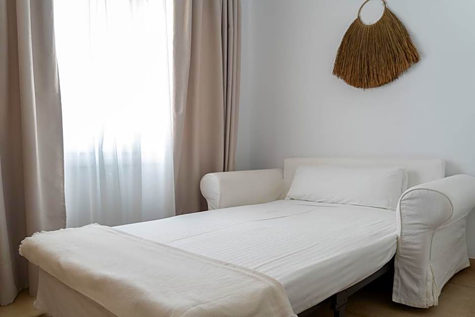Moorea Boutique - Only Adults