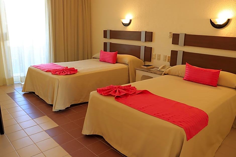 Plaza Palenque Hotel & Convention Center